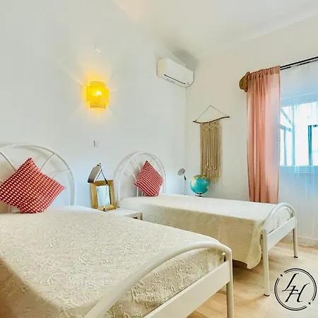 Βίλα Harmony - Stylish - Pool & Terrace