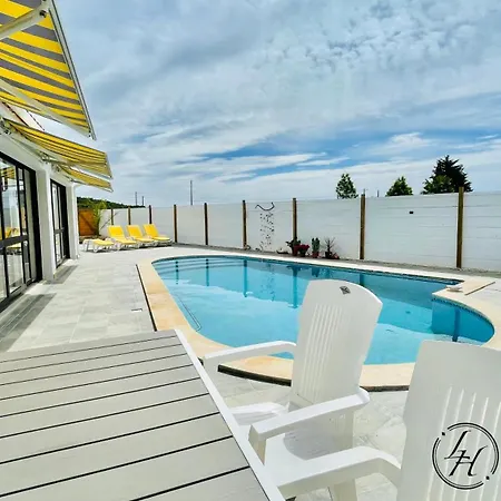 Harmony - Stylish - Pool & Terrace וילה *