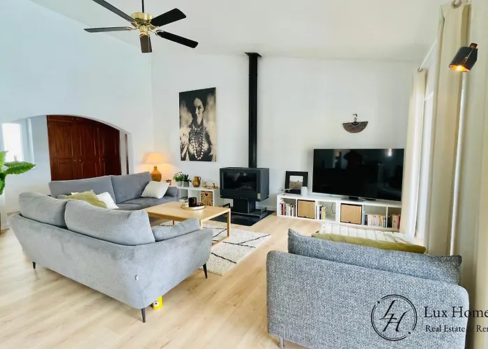 Harmony - Stylish - Pool & Terrace Villa Portimao